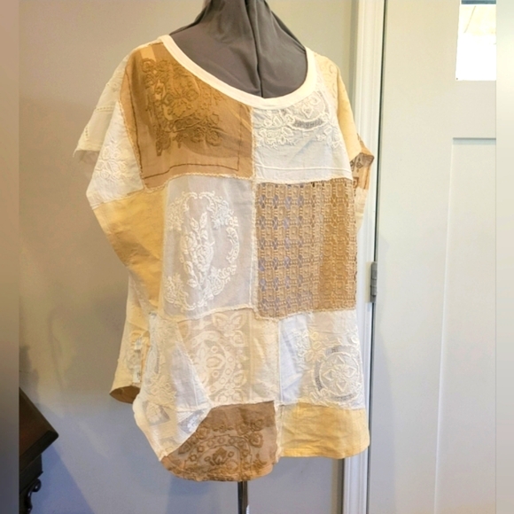 Free People Patchwork Lace Top in White and Tan - Picture 2 of 6